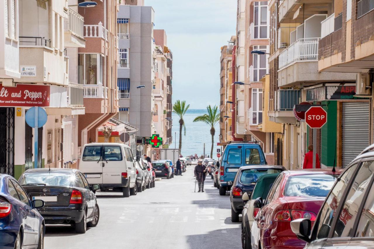 Espanatour Galeon Torrevieja Buitenkant foto
